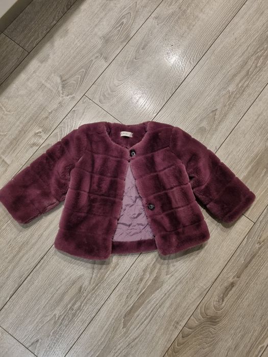 Blanită mov și geaca Obaibi