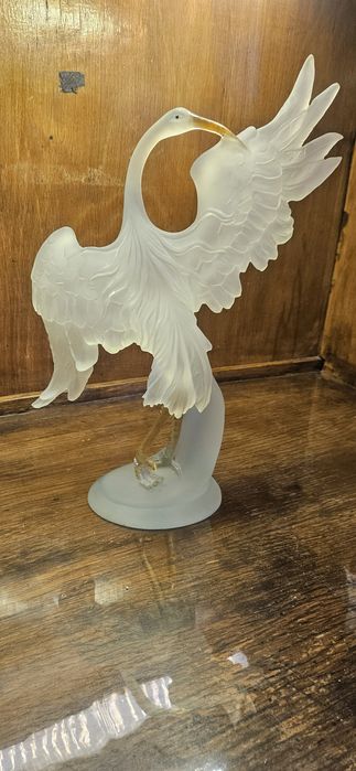 Стъклена скулптура. Жерав