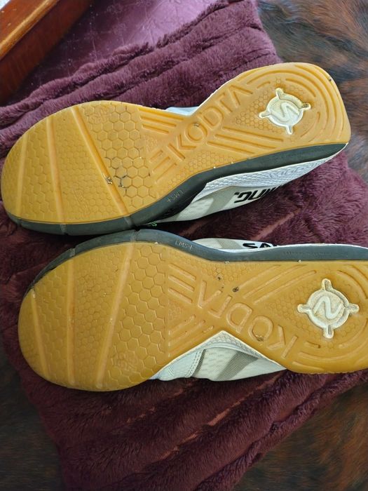 Маратонки Salomon и Salming