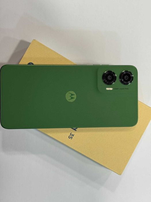 Motorola G35 – 4 GB RAM / 256 GB