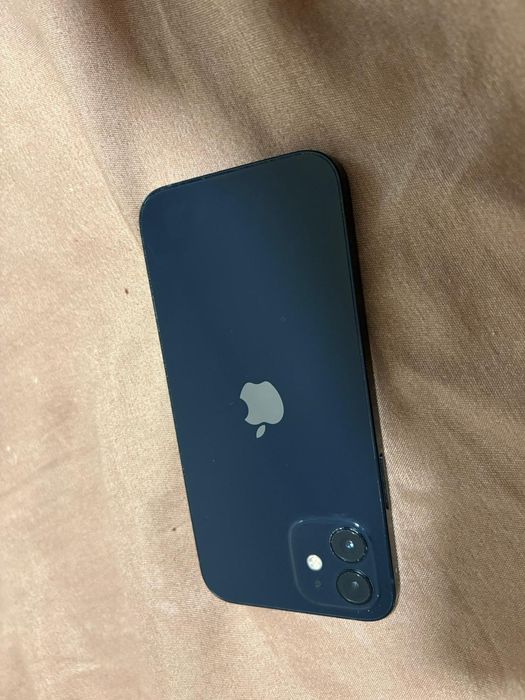 Iphone 12 baterie 78%