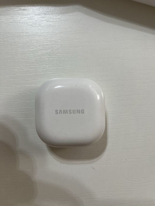Кейс Samsung Galaxy Buds2