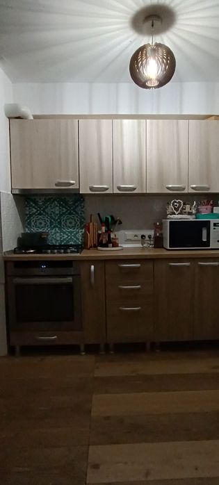 Apartament 4 camere, etaj 1/4