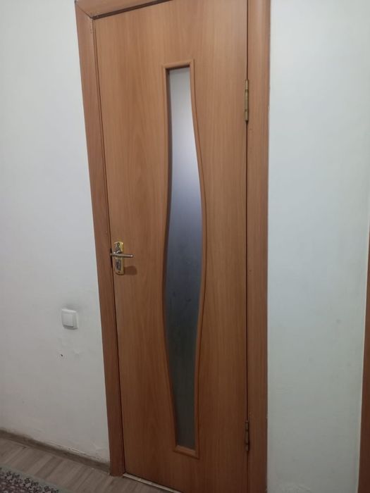 Продам двери б/у