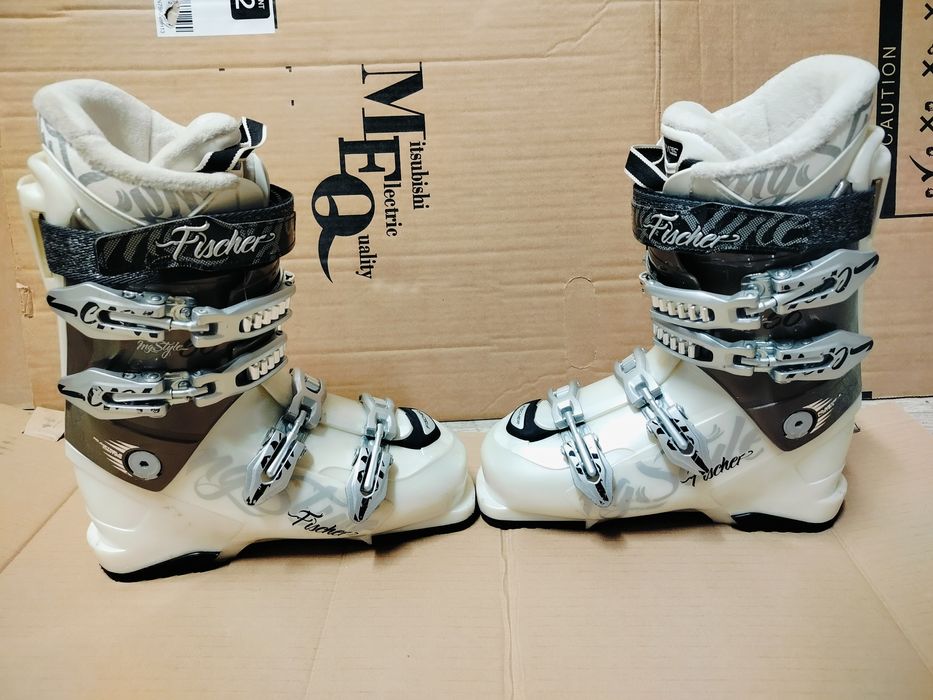 Дамски ски обувки Fischer 38
