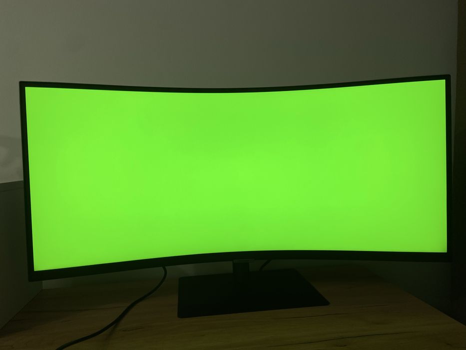 Монитор Samsung