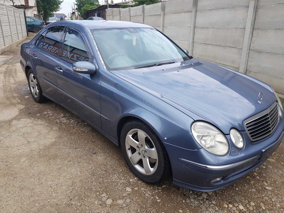 Mercedes E-class W211 2.2 cdi usa fata/usa spate/capota spate