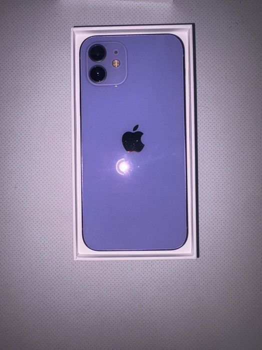 iPhone 12 64 GB — Отлично запазен