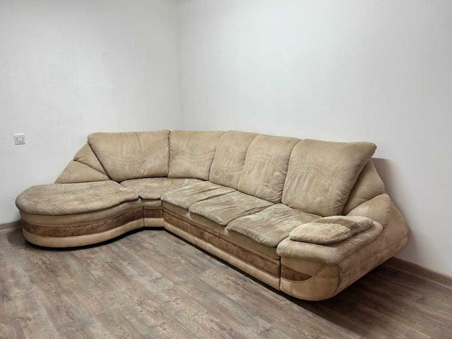 Диван угловой Б/У