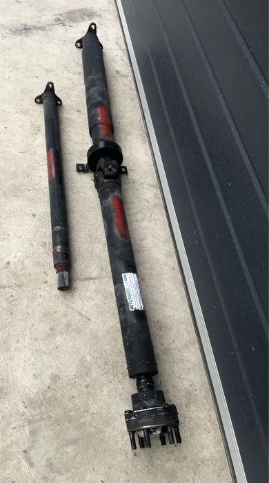 Комплект кардани за бмв Х5 Е53 3д 218к.с автомат