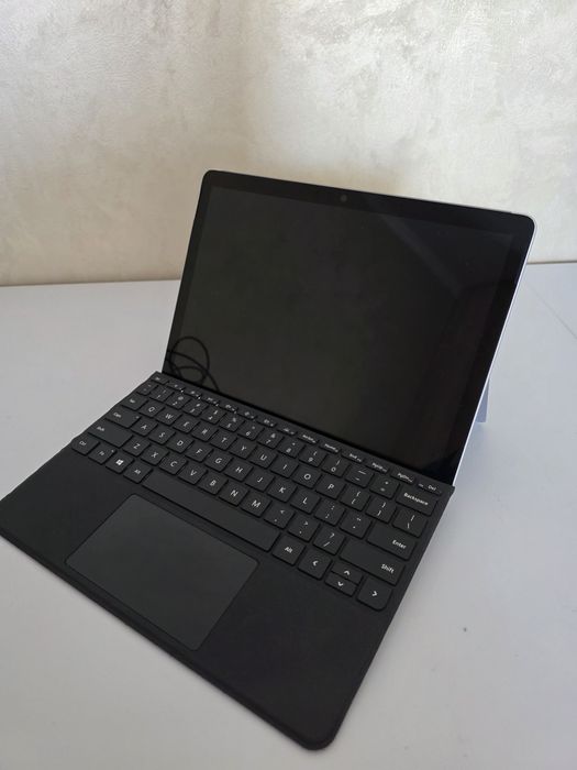 Microsoft Surface Go 2