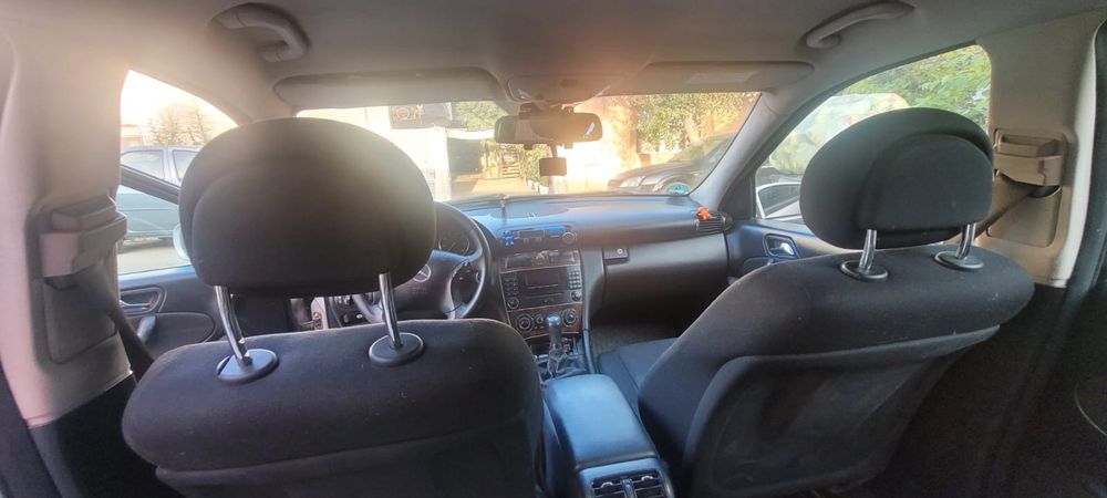 MERCEDES-BENZ C-Class 0 — imagine 3