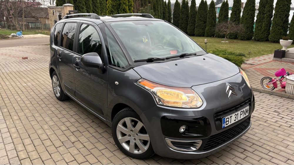Vând Citroen C3 Picasso