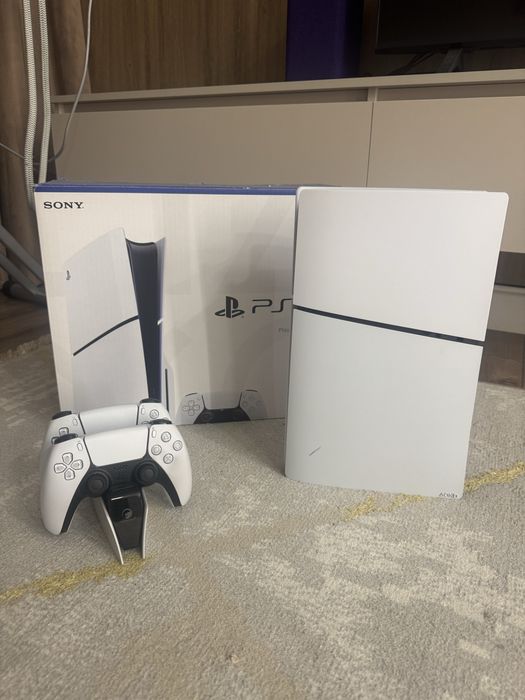Play station 5 & games