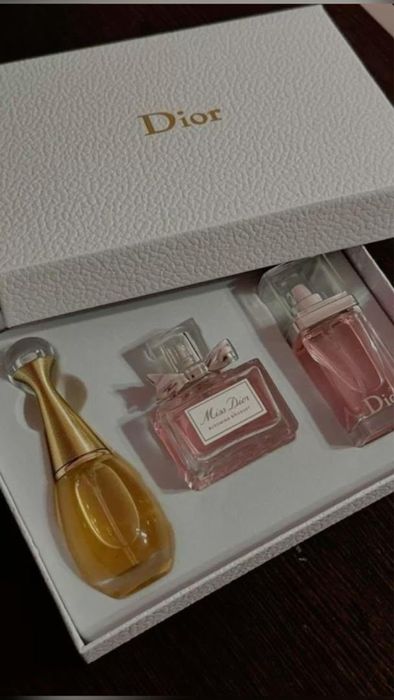 Комплект :Miss Dior