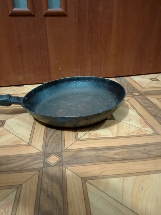 Продам Сковородку Алюминиевую