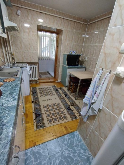 Inchiriez Apartament 3 camere complet mobilat si utilat zona Obcini