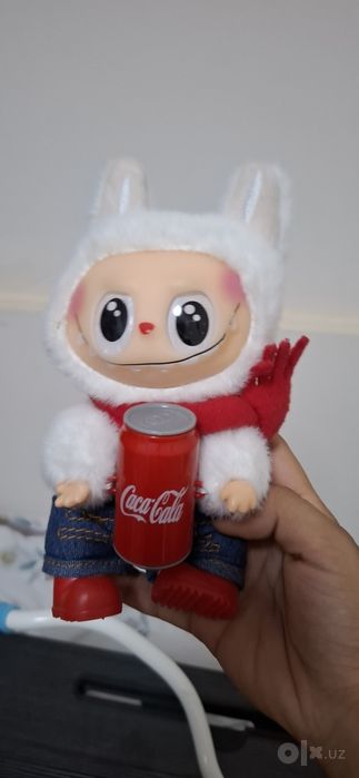 Лабубу игрушка с кока кола