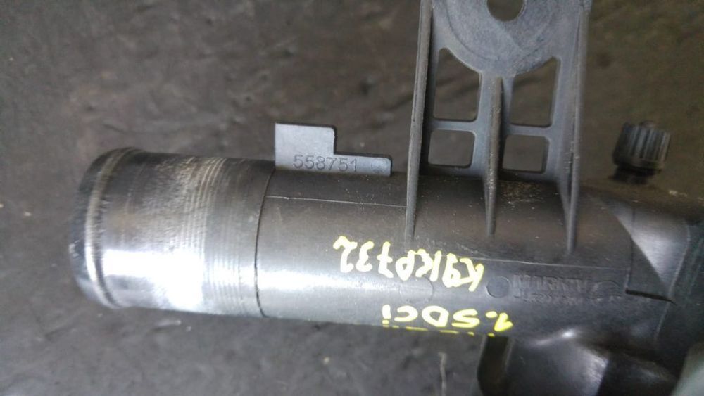 Termostat 1.5 dci k9k renault clio 4 kangoo megane 3 laguna 3 dacia duster megane 2