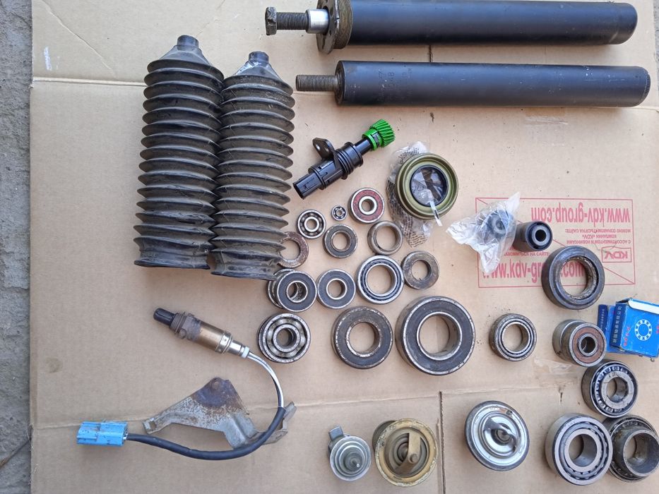 Продам разные запчастей.