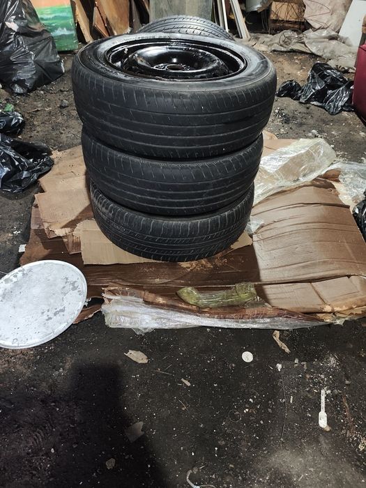 Продам шины с дисками