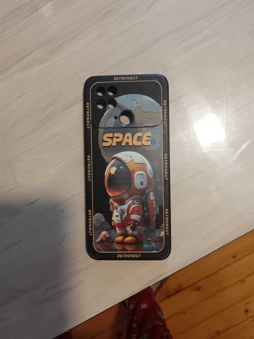 Телефон Poco C40