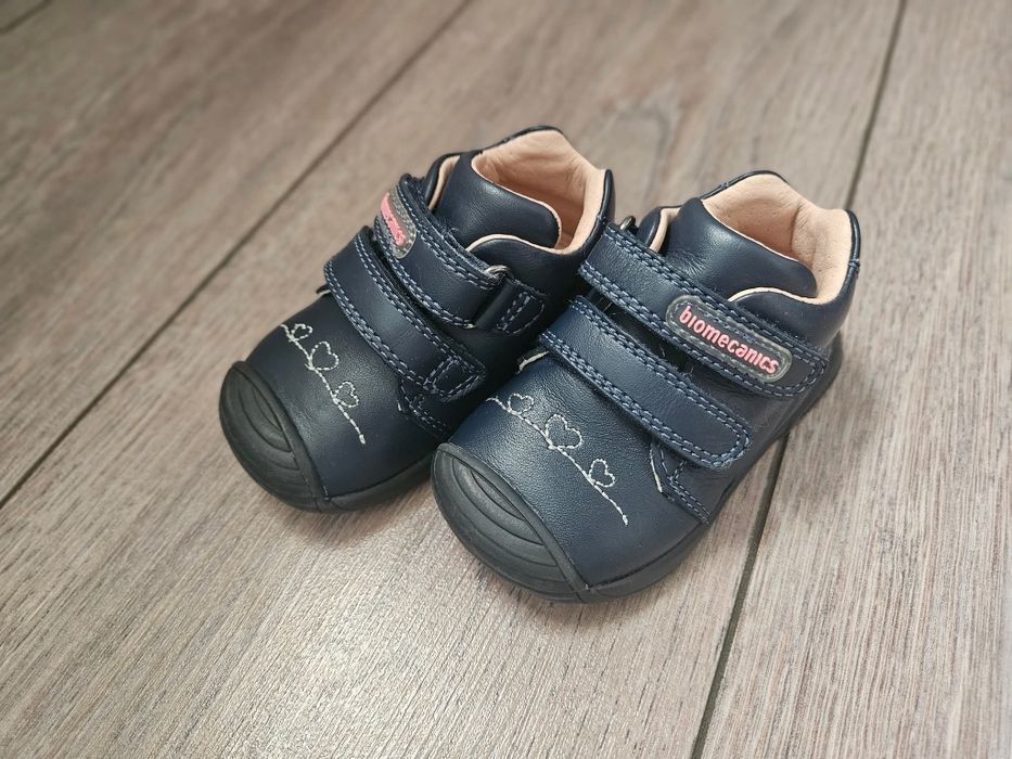 Pantofi Biomecanics