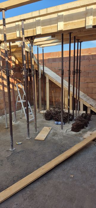 Vând casa individuala in urseni