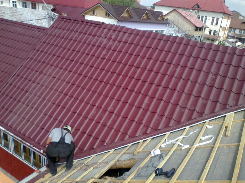 Realizam acoperisuri in mai multe ape–calitate garantata