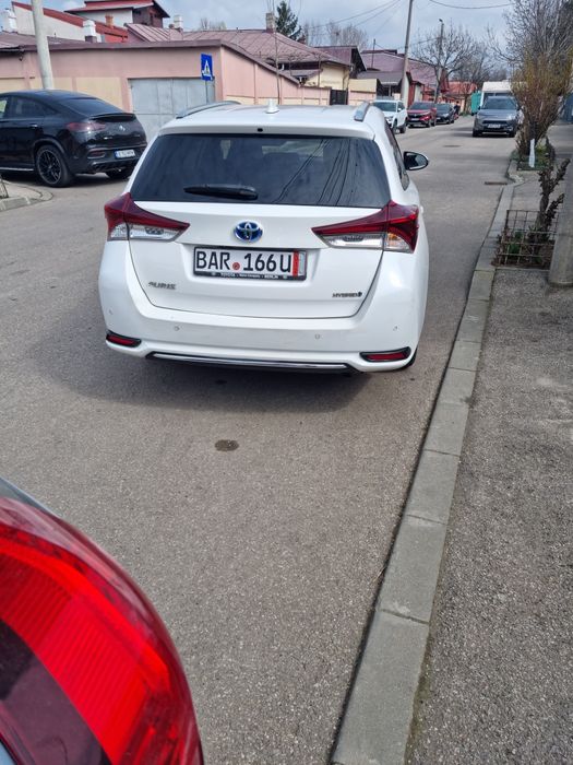 Toyota Auris Hibrid An fabricație  2019 model  TEAM.