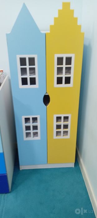 bolalar uchun moljalanga kiyim javonlari