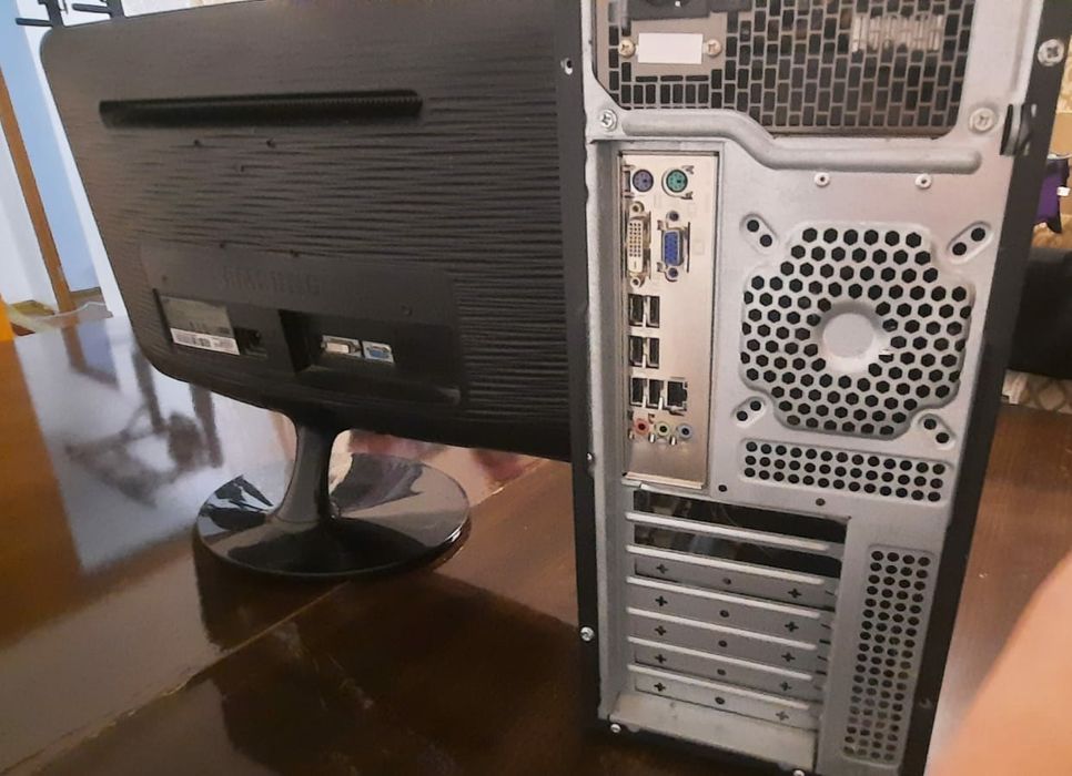 Компьютер Samsung