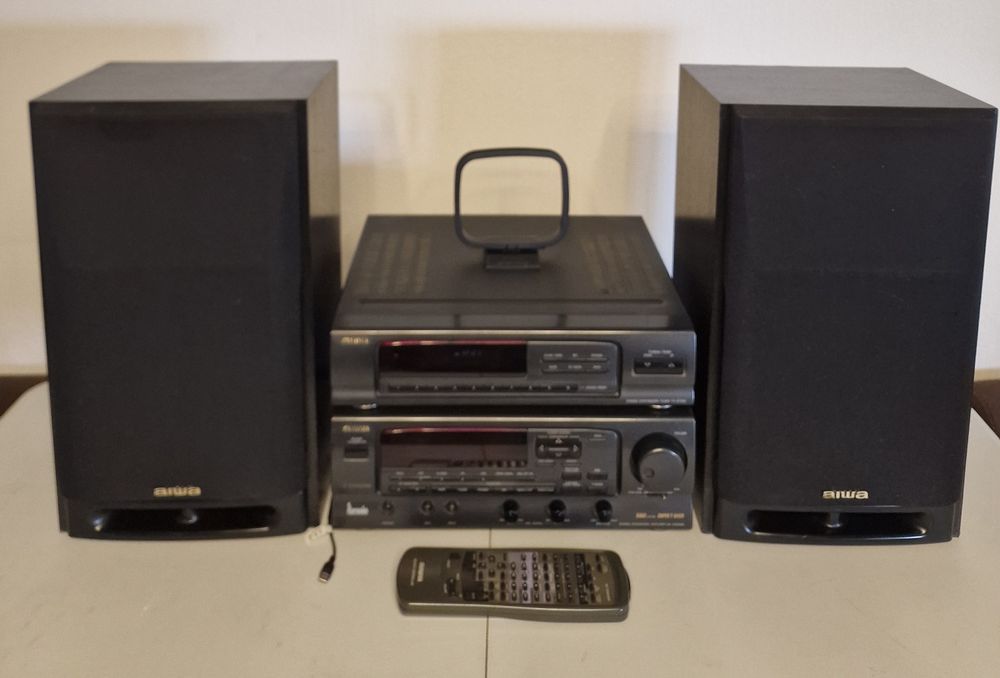 Музыкальный центр AIWA