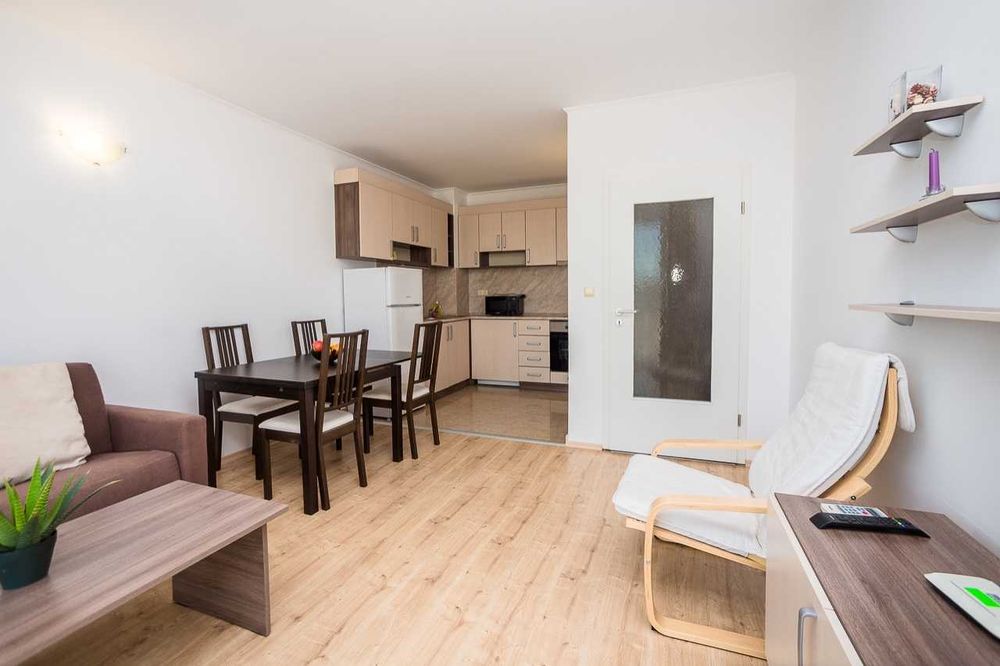 Дава се под наем Двустаен апартамент в Несебър - 60 кв.м за 900 € - Снимка #5