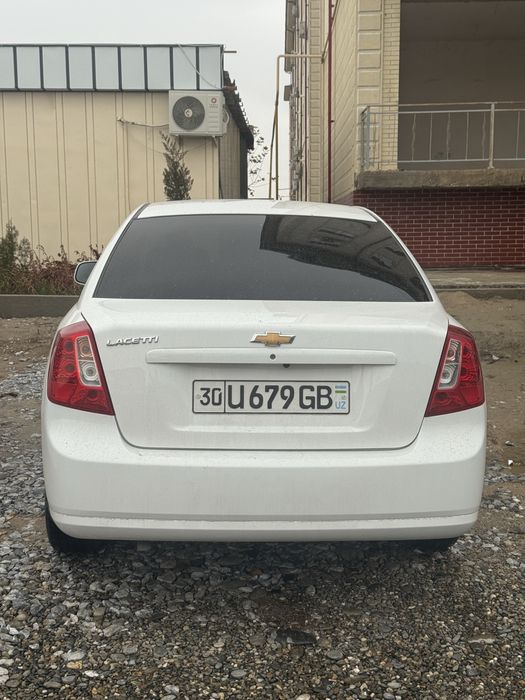 Жентра 2023 йил 16 минг юрган   3 пазитсия сотилади афтомат