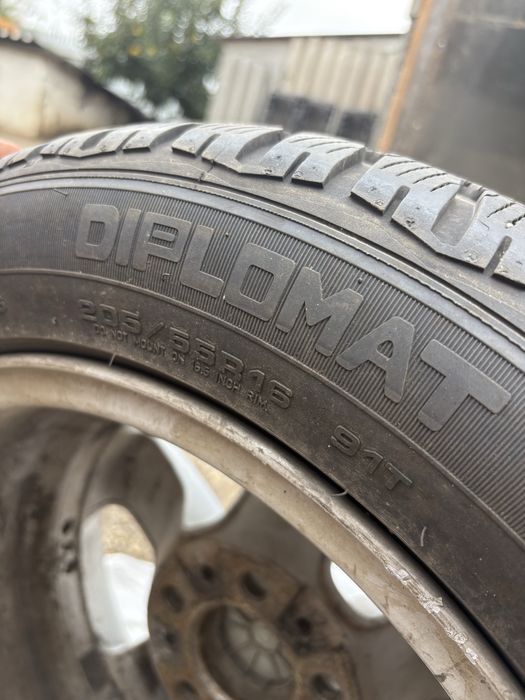 Jante BMW OEM aliaj r16+anvelope iarnă