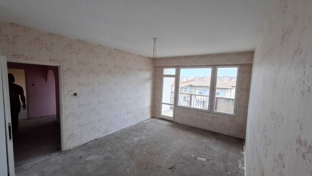 Продава се Тристаен апартамент в Кюстендил, Център - 73 кв.м за 688 €/кв.м - Снимка #7