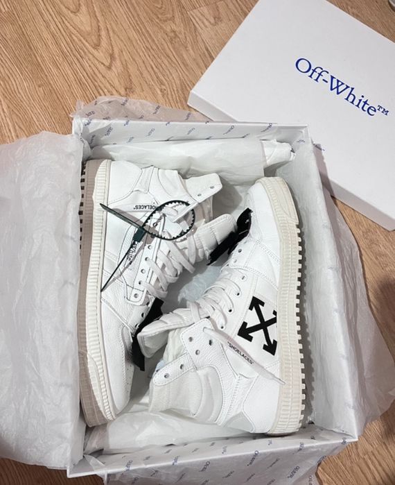 Off white court 3.0