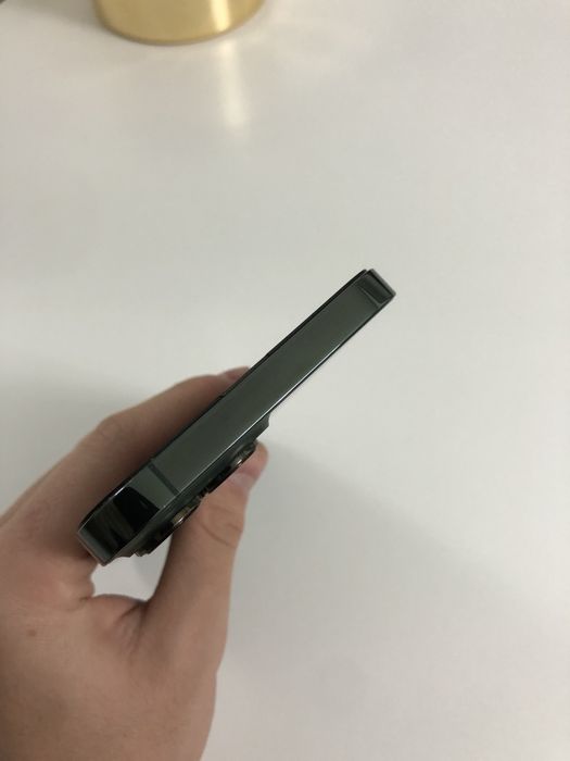 Iphone 13 pro max green