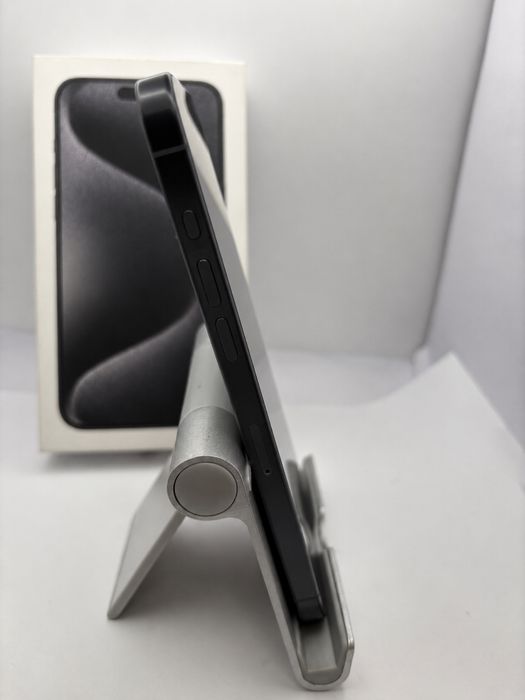 iPhone 15 Pro Max | Black Titanium | 256 GB | 80% | Перфектен