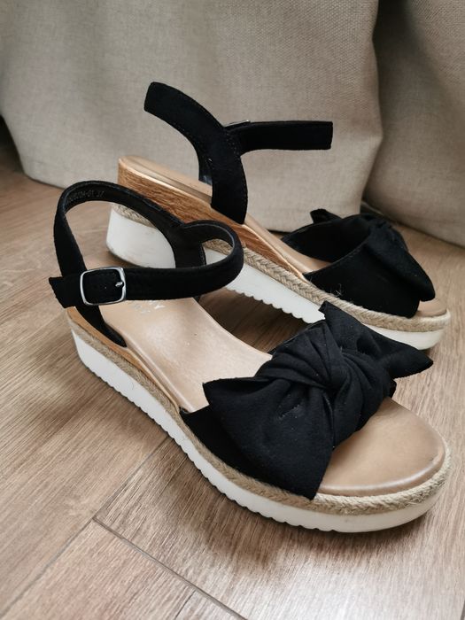 Sandale platforma negre, marime 37