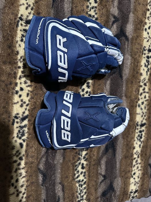 Продам хоккейную форму