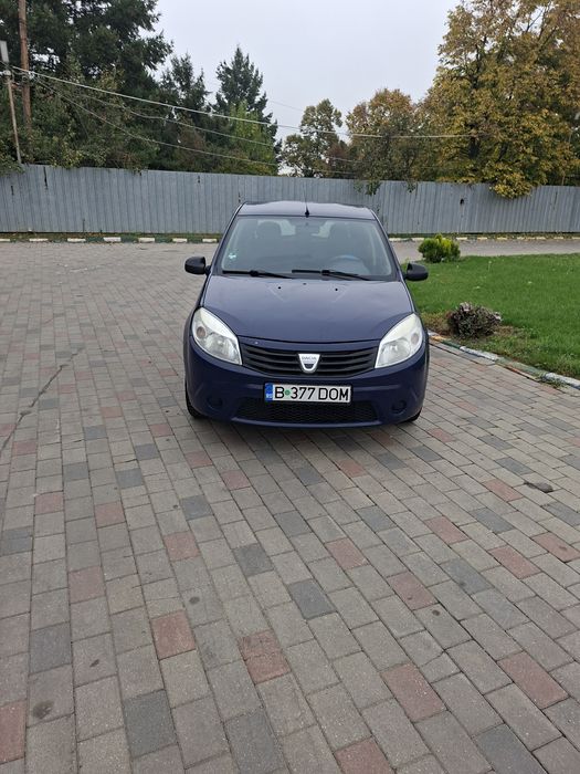 DACIA Sandero 2009 — imagine 1