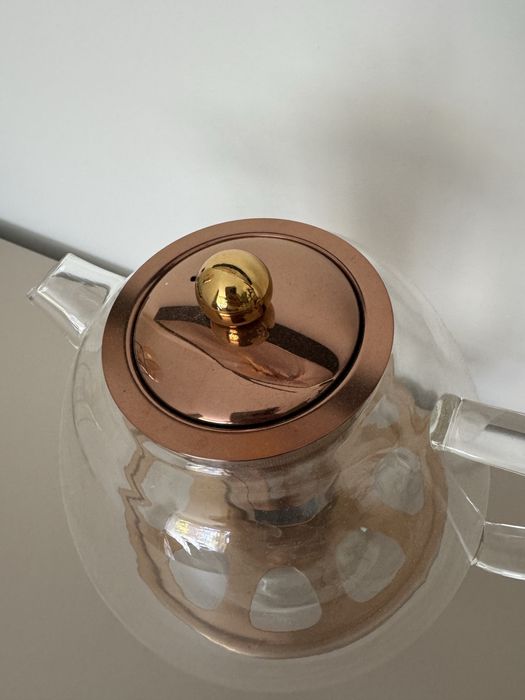 Термоустойчив стъклен чайник