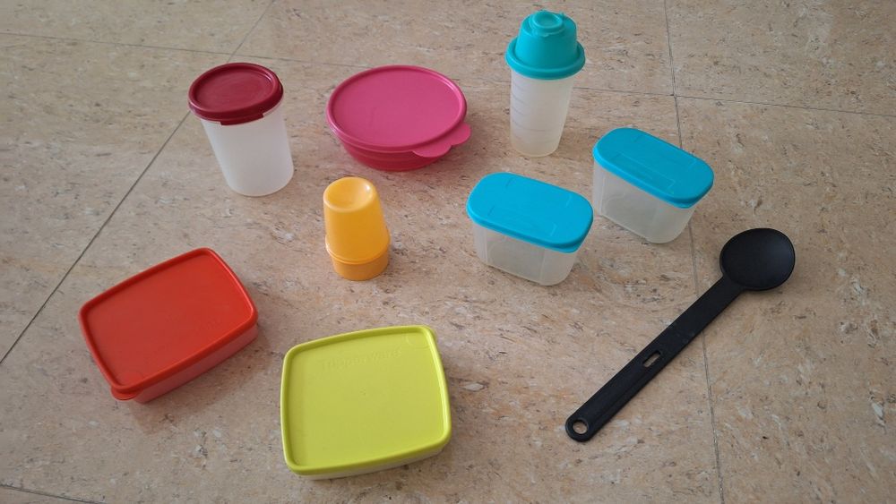 Посуда Tupperware набор б/у в отличном состоянии