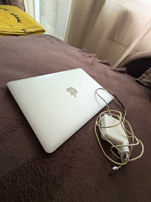 Macbook Air 13 Inch