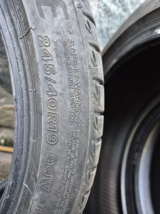 4бр летни гуми Бриджснон туранца ТОО5/ 245-40-19/ 2022г/ 6- 6.5мм гр./