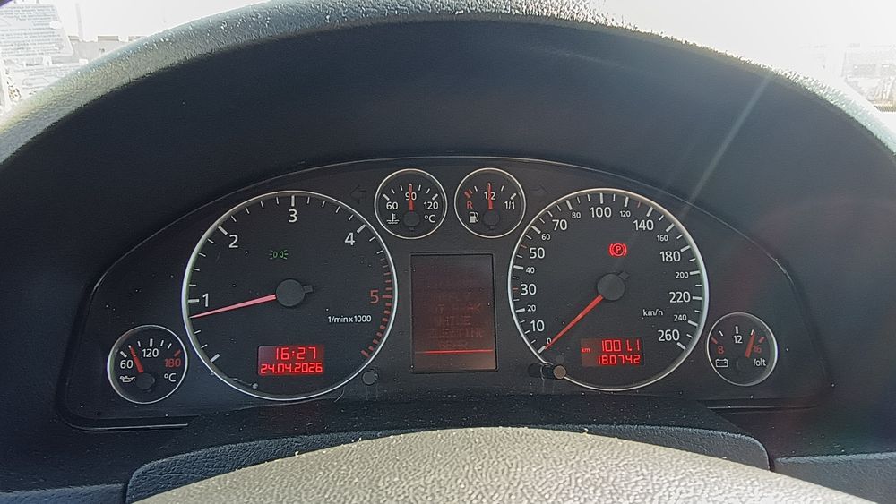 Audi A6 Avant Quattro 2.5TDI