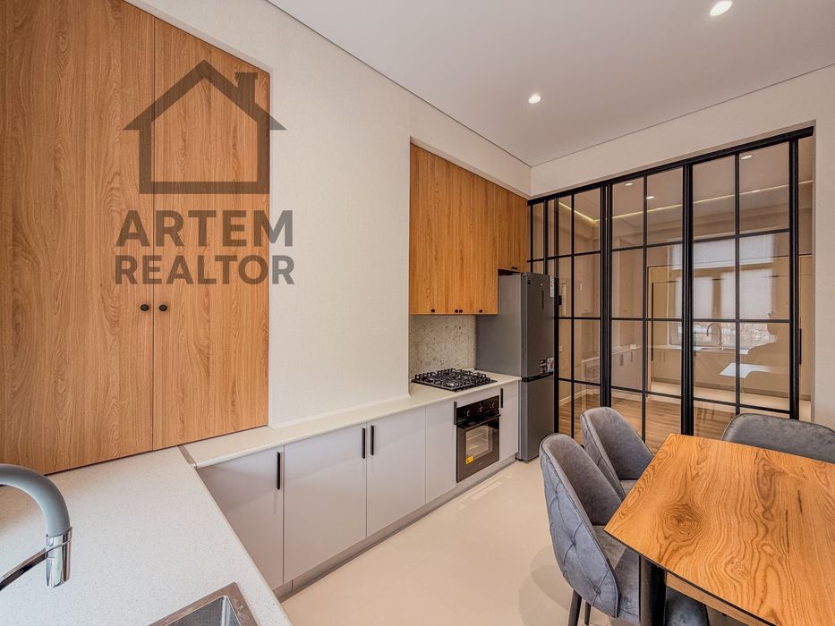 Продам СРОЧНО квартиру Ялангач новостройка 2/4/7