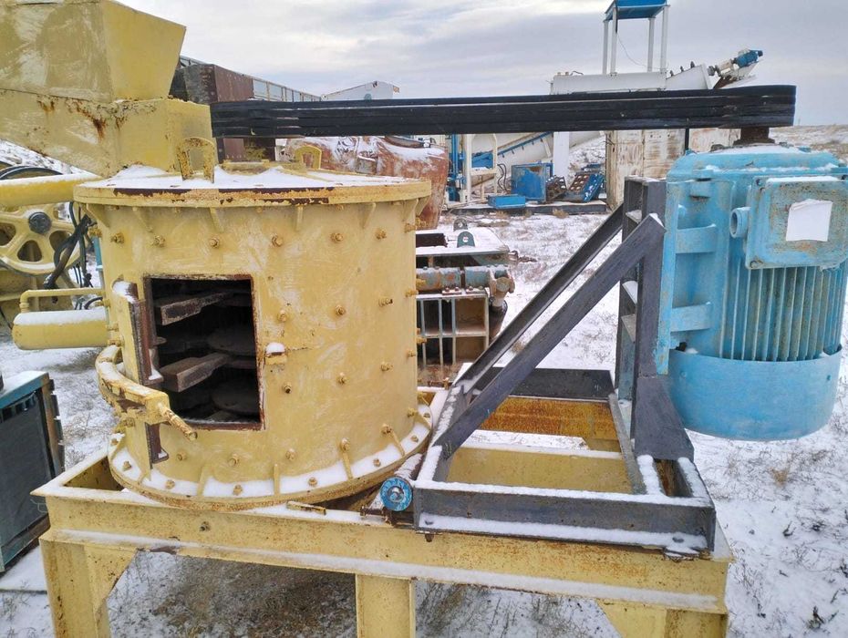 Вертикальная дробилка